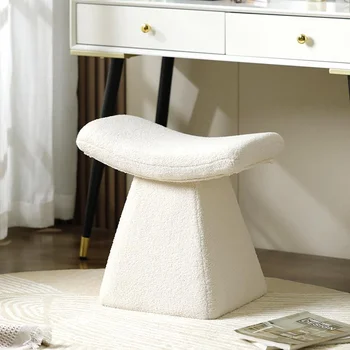 Скандинавски мебели Разтегателен диван и табуретки за хол, столче за грим в спалнята, столче за преобличане обувки на верандата, Модерни прости седалки, Модерен шезлонг - Изображение 2  