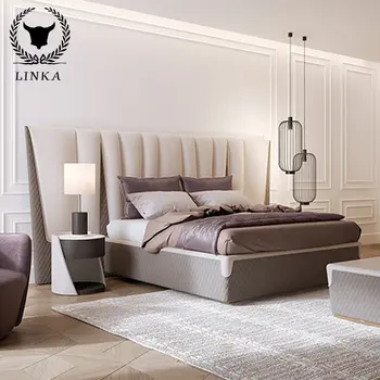Светла луксозна спалня в италиански стил, голям апартамент, основна спалня, кожена художествена легло 1,8 м, вила, голямо легло по поръчка - Изображение 1  