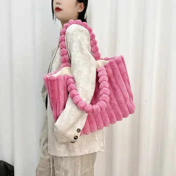Есенно-зимни плюшен чанта с голям капацитет, дамски ежедневни чанти на вертикални райета, модерна чанта през рамо от изкуствена кожа - Изображение 1  