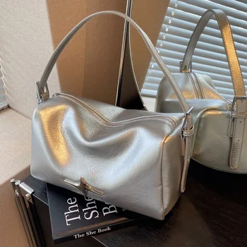 Популярната дамска чанта 2023, Нова лятна проста чанта-месинджър с едно рамо, висококачествени чанти за през рамо за жени, дизайнерска чанта - Изображение 1  