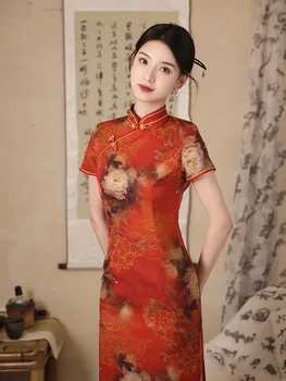 Китайски стил, Яка-часова, Къс ръкав, Ципао с елегантни червени цветя принтом - Изображение 1  